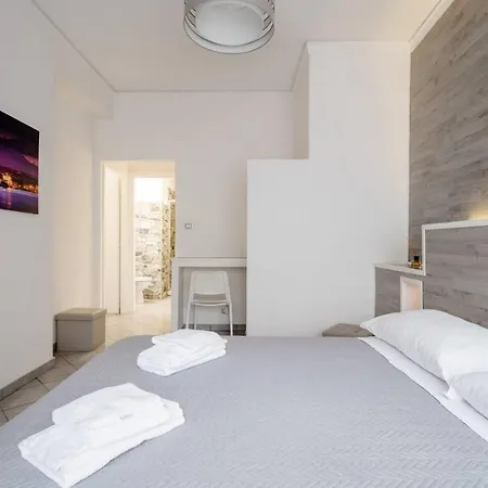 Vecchia Ognina Katanya